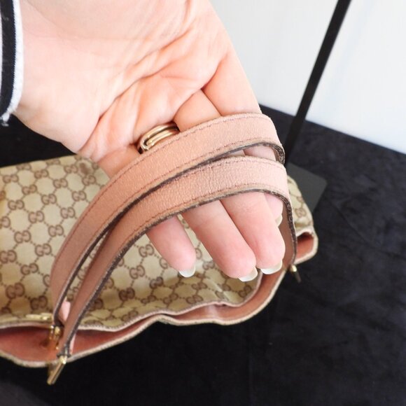 Gucci Handbag - Picture 11 of 12